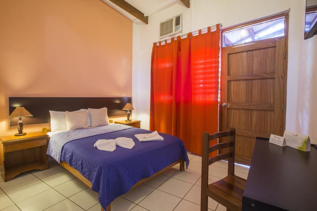 Bubinzana Magical Lodge Tarapoto Phòng bức ảnh